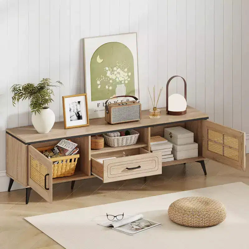Mobile TV in rovere con ante in rattan per TV fino a 65", 1 persona